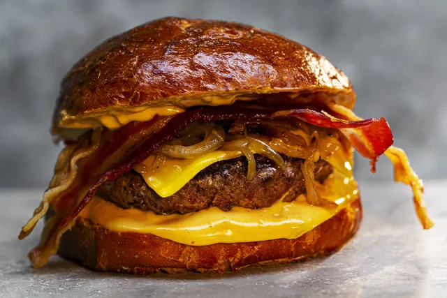 Hamburguesa de la casa
